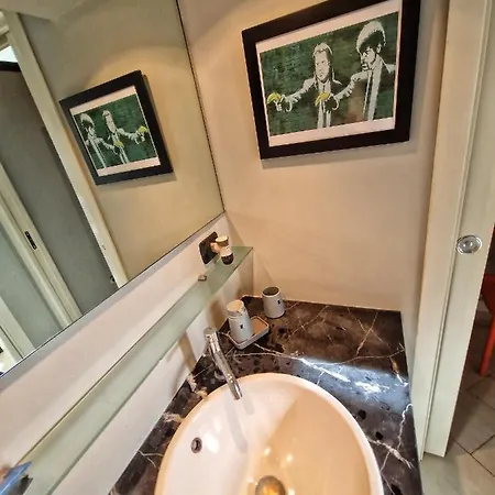 Loft Centro, 10 Min From Duomo Apartment