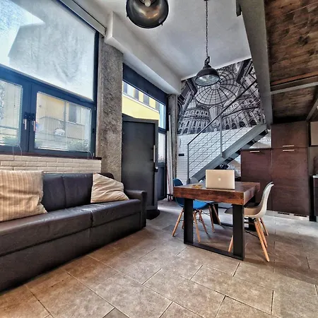 Apartment Loft Centro, 10 Min From Duomo Milan