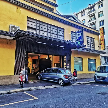 Apartment Loft Centro, 10 Min From Duomo *