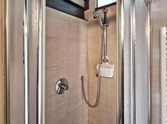 アパート Loft Centro, 10 Min From Duomo ミラノ
