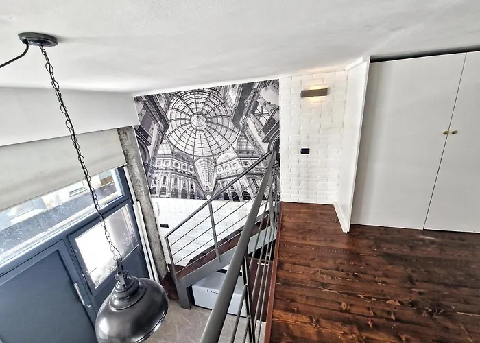 Loft Centro, 10 Min From Duomo アパート