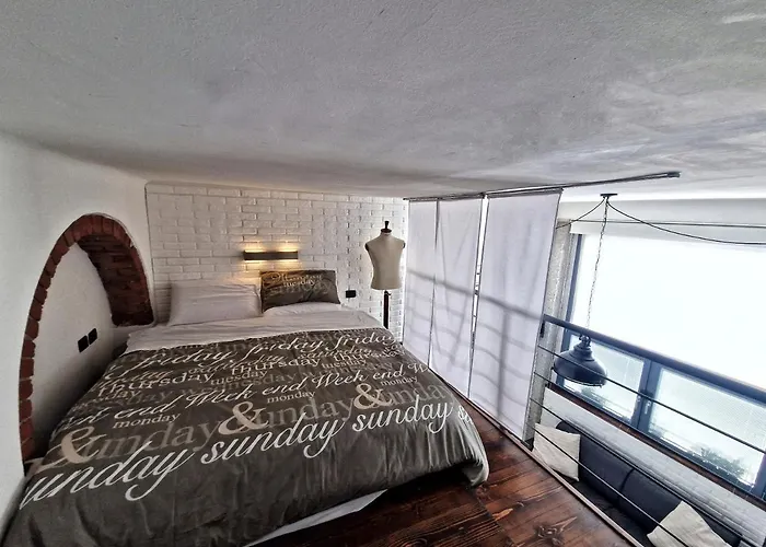 アパート Loft Centro, 10 Min From Duomo ミラノ