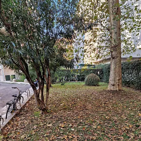 Loft Centro, 10 Min From Duomo Milaan