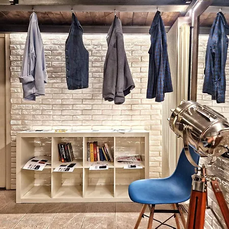 Lejlighed Loft Centro, 10 Min From Duomo *