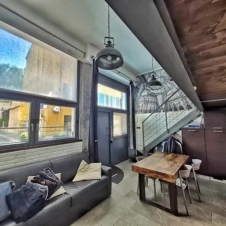 Appartement Loft Centro, 10 Min From Duomo *